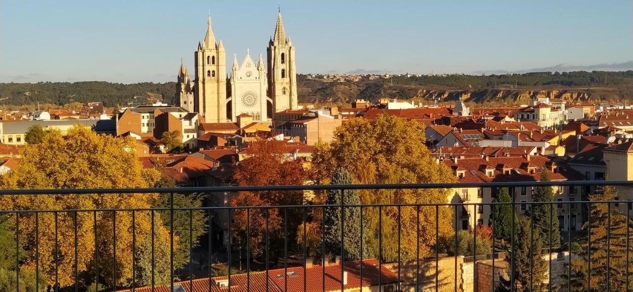 Pleno Centro Nuevo Parking Apartment Леон Екстериор снимка
